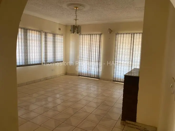 5 Bedroom House for Sale in Norton, Norton