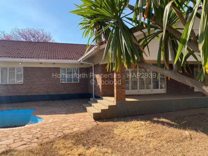 5 Bedroom House for Sale in Norton, Norton