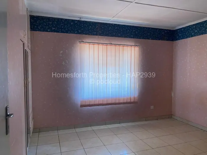 5 Bedroom House for Sale in Norton, Norton