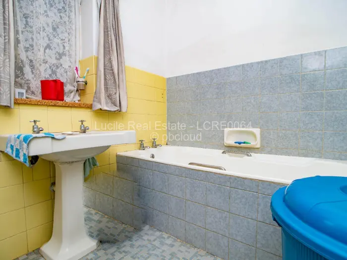 4 Bedroom House for Sale in Eastlea, Harare