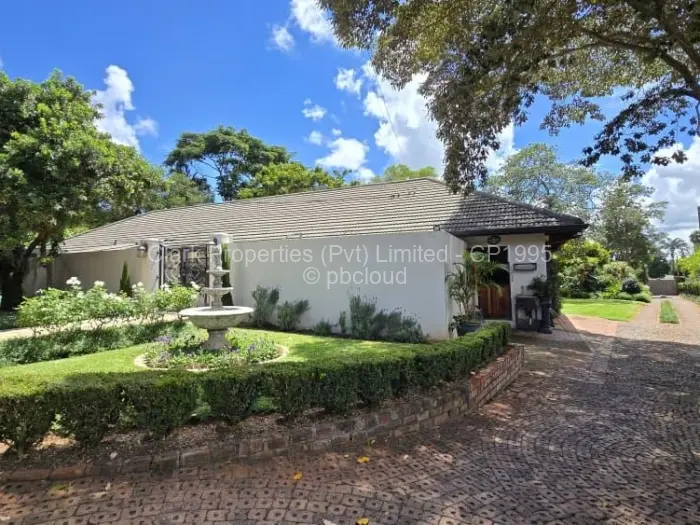 4 Bedroom House for Sale in Highlands, Harare