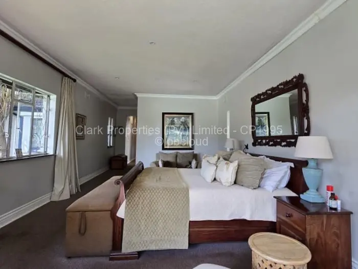 4 Bedroom House for Sale in Highlands, Harare