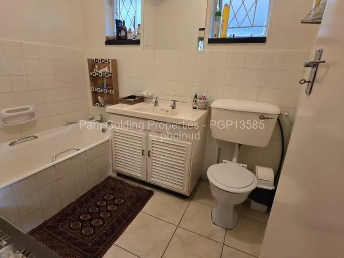 3 Bedroom House for Sale in Matsheumhlope, Bulawayo