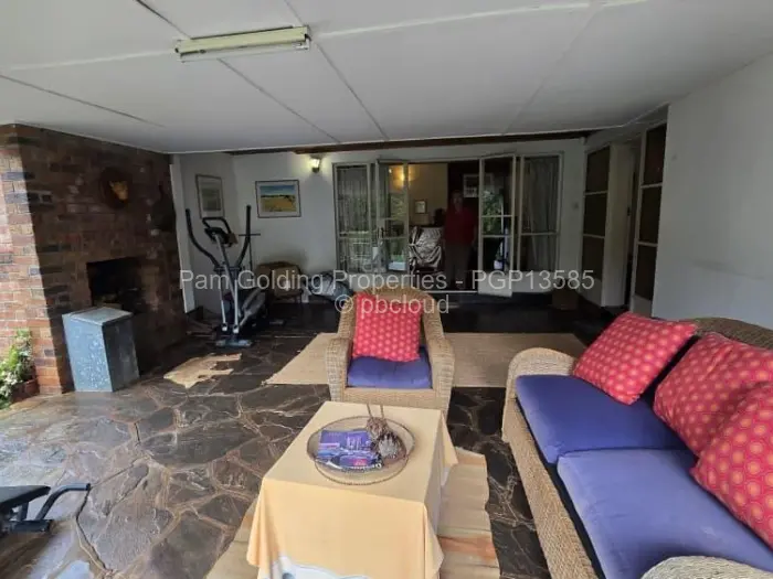 3 Bedroom House for Sale in Matsheumhlope, Bulawayo