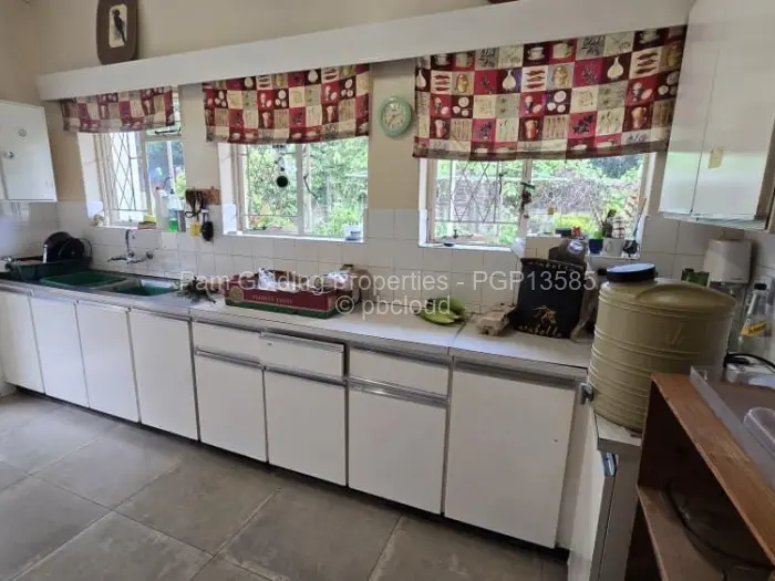 3 Bedroom House for Sale in Matsheumhlope, Bulawayo