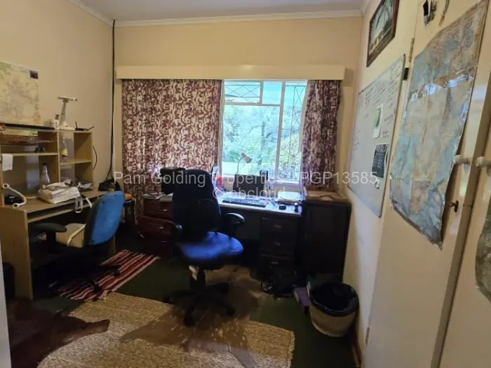 3 Bedroom House for Sale in Matsheumhlope, Bulawayo