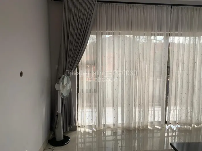 6 Bedroom House for Sale in Gletwin Park, Harare