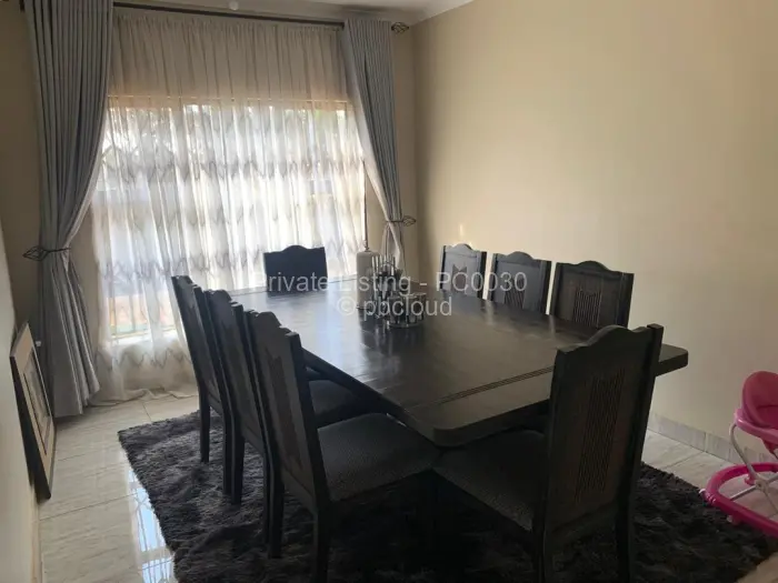 6 Bedroom House for Sale in Gletwin Park, Harare