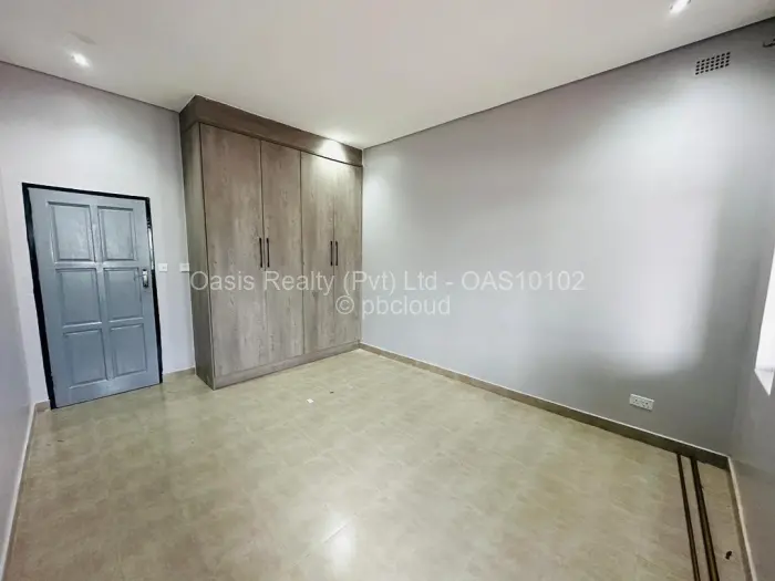 Townhouse/Cluster to Rent in Greendale, Harare