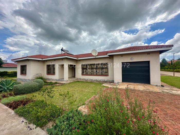 Townhouse/Cluster to Rent in Hogerty Hill, Harare