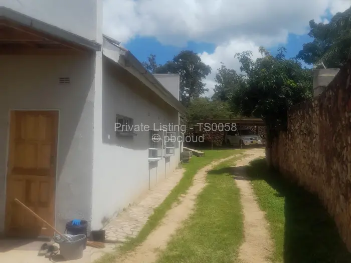 Townhouse/Cluster to Rent in Umwinsidale, Harare