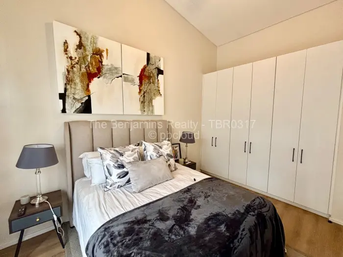 Townhouse/Cluster to Rent in Vainona, Harare