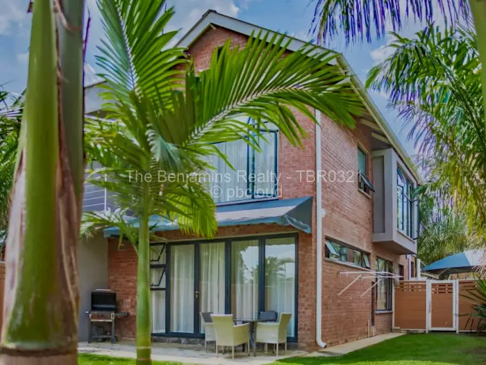 Townhouse/Cluster to Rent in Greencroft, Harare