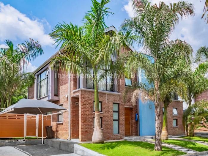 Townhouse/Cluster to Rent in Greencroft, Harare
