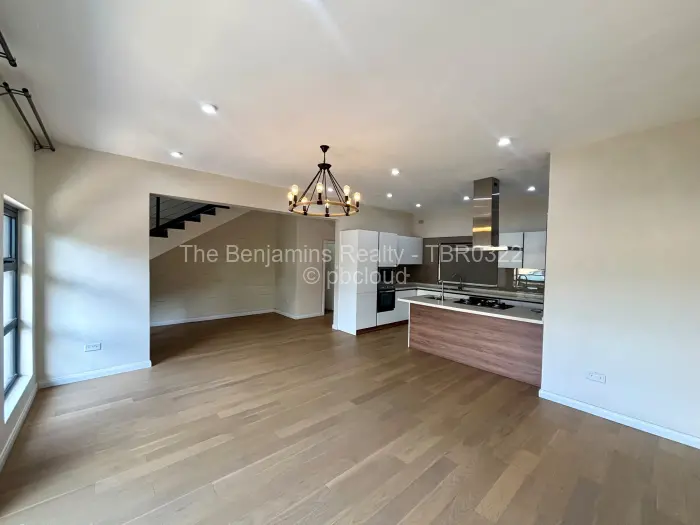 Townhouse/Cluster to Rent in Avondale, Harare