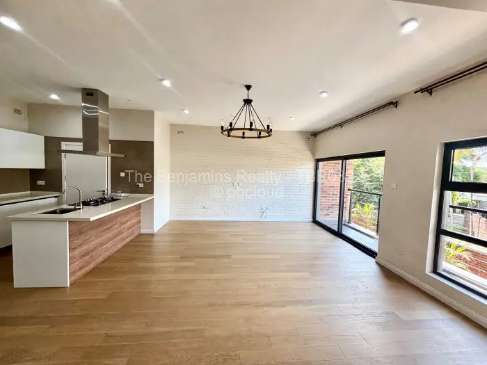 Townhouse/Cluster to Rent in Avondale, Harare