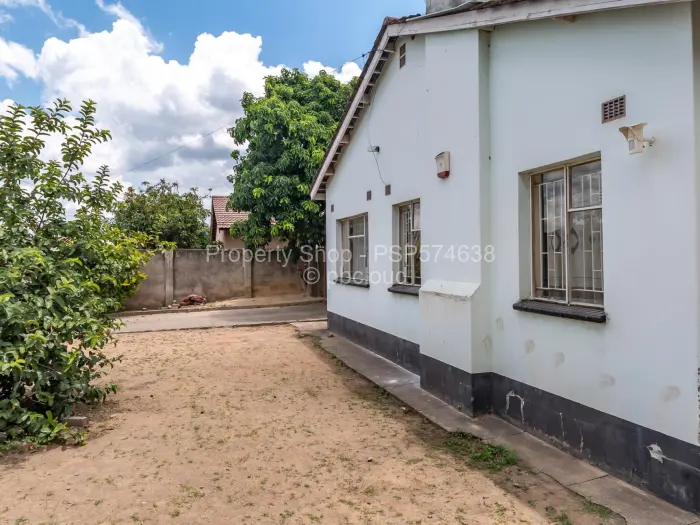 4 Bedroom House for Sale in Zimre Park, Harare