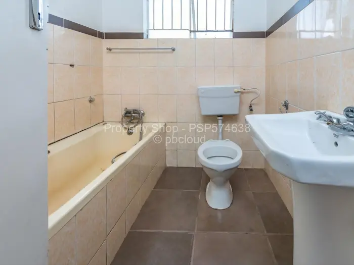 4 Bedroom House for Sale in Zimre Park, Harare