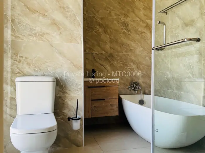 Townhouse/Cluster to Rent in Borrowdale West