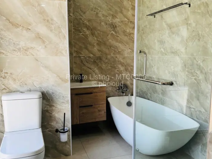 Townhouse/Cluster to Rent in Borrowdale West