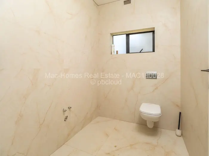 4 Bedroom House for Sale in Gunhill, Harare