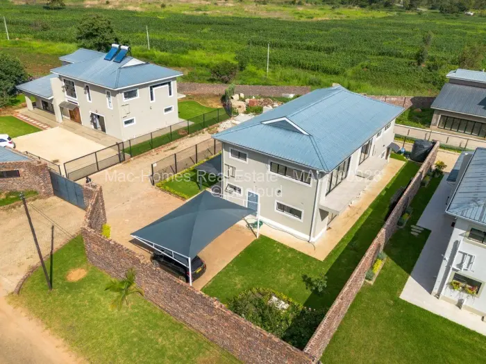 4 Bedroom House for Sale in Gunhill, Harare