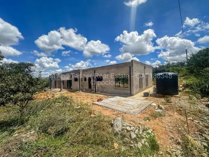 House for Sale in Crowhill Views, Harare