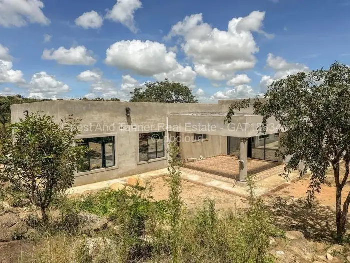 House for Sale in Crowhill Views, Harare