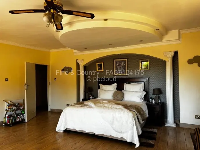 6 Bedroom House to Rent in Borrowdale, Harare