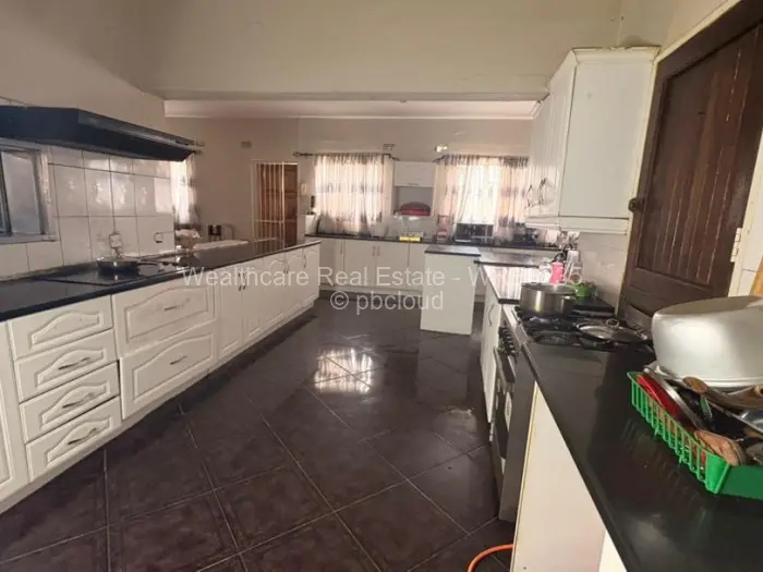 4 Bedroom House for Sale in Eastlea, Harare