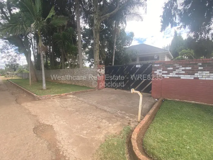 4 Bedroom House for Sale in Eastlea, Harare