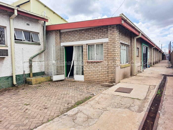 Warehouse/Industrial to Rent in Workington, Harare