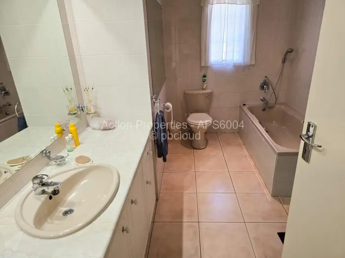 Townhouse/Cluster to Rent in Borrowdale Brooke