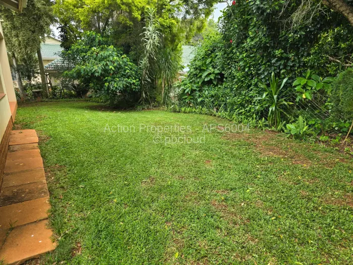 Townhouse/Cluster to Rent in Borrowdale Brooke, Harare