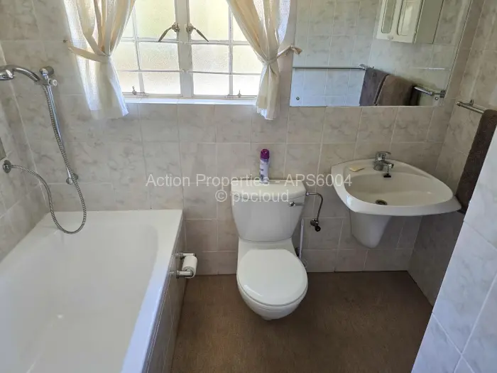 Townhouse/Cluster to Rent in Borrowdale Brooke