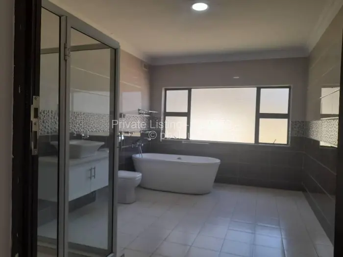 4 Bedroom House to Rent in Gletwin Park