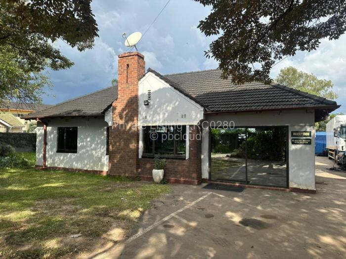 Office to Rent in Eastlea, Harare