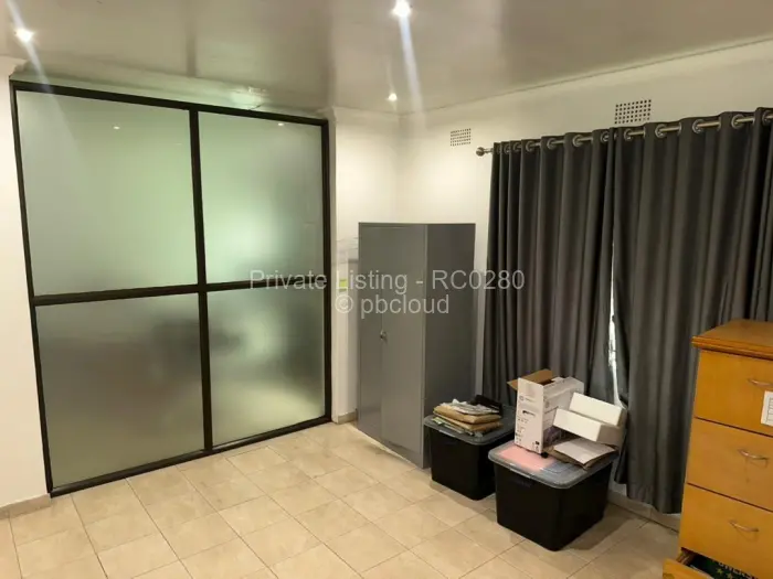 Office to Rent in Eastlea