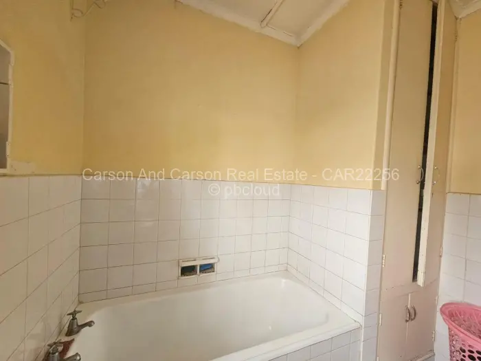 2 Bedroom Cottage/Garden Flat to Rent in Kamfinsa