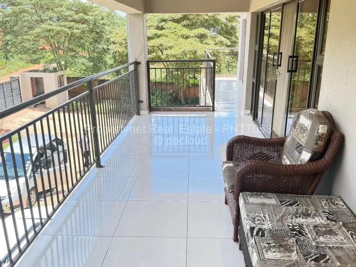 6 Bedroom House for Sale in Gletwin Park, Harare