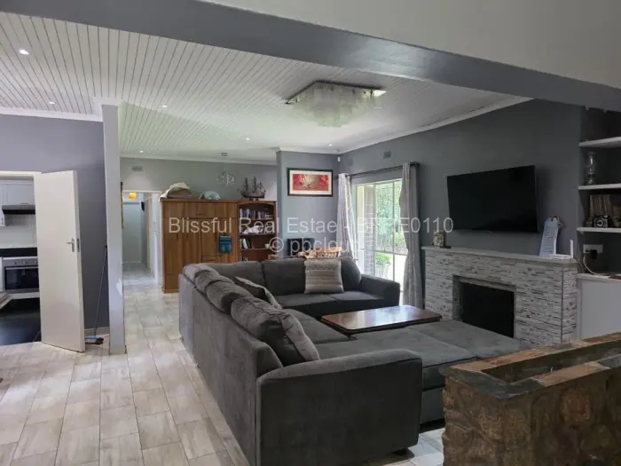 3 Bedroom House to Rent in Strathaven