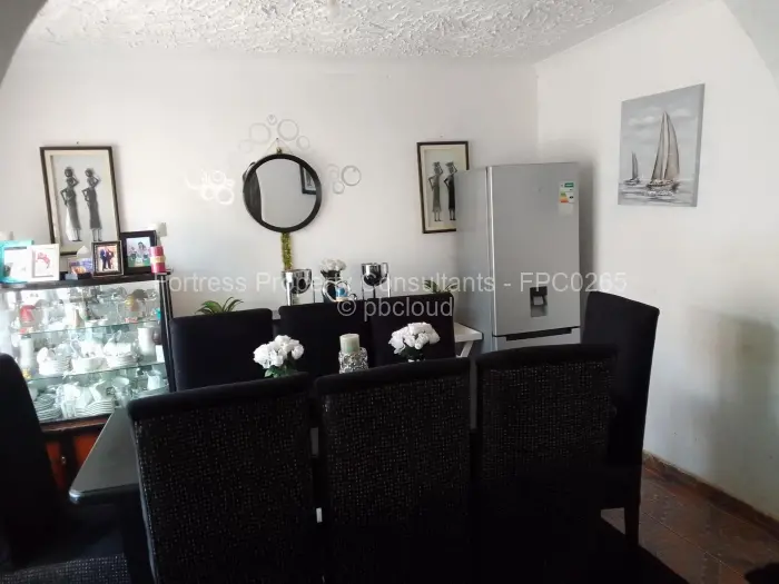 3 Bedroom House for Sale in Mainway Meadows, Harare