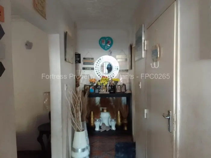 3 Bedroom House for Sale in Mainway Meadows, Harare