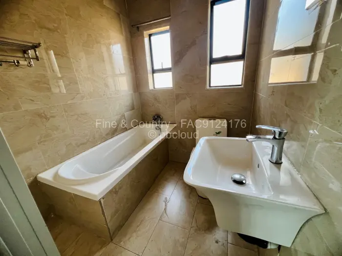 Townhouse/Cluster to Rent in Greendale