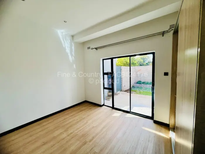 Townhouse/Cluster to Rent in Greendale