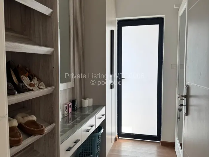 Townhouse/Cluster to Rent in Borrowdale West, Harare