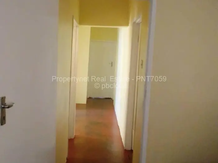 4 Bedroom House for Sale in Kuwadzana, Harare