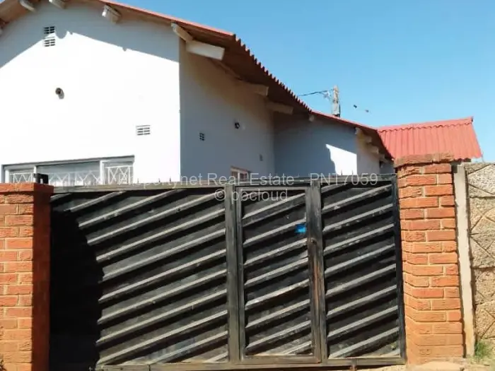 4 Bedroom House for Sale in Kuwadzana, Harare