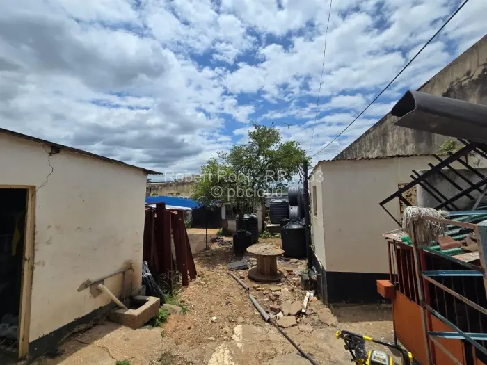 Retail/Shop for Sale in Chinhoyi, Chinhoyi