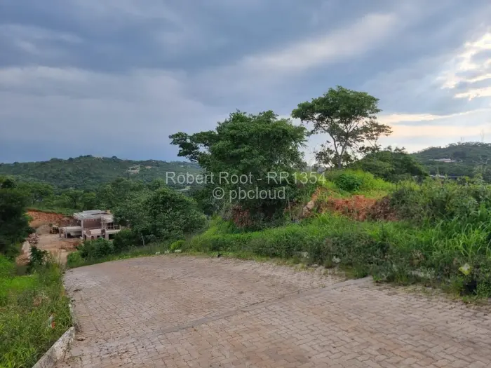 Residential Stand for Sale in Carrick Creagh Estate, Harare